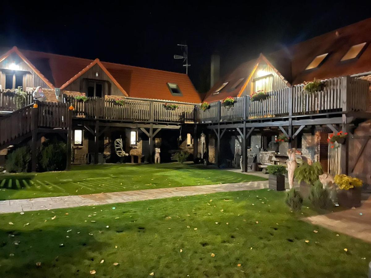 Agroturystyka Hanka I Jurek Boruja Exterior photo